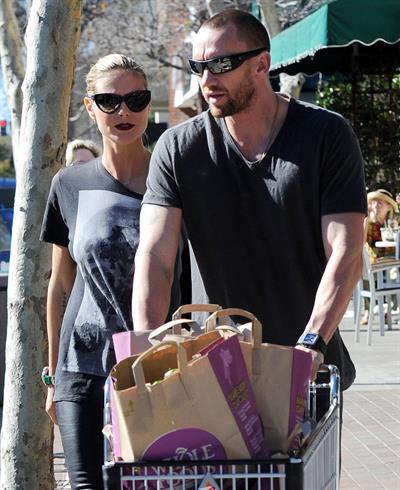 Heidi Klum Grocery shopping in Brentwood