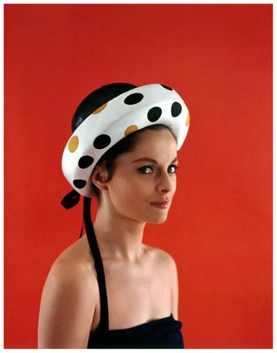 Virna Lisi hat Photoshoot  