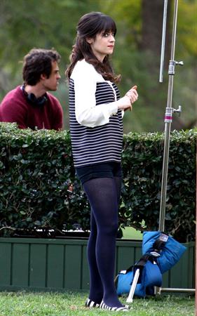 Zooey Deschanel  New Girl  set candids in LA 1/23/13  