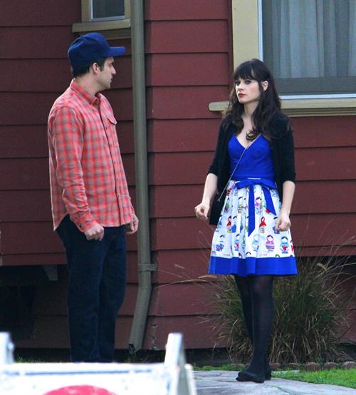 Zooey Deschanel Pictures Zooey Deschanel on the set of 'New Girl in Los Angeles December 4, 2012