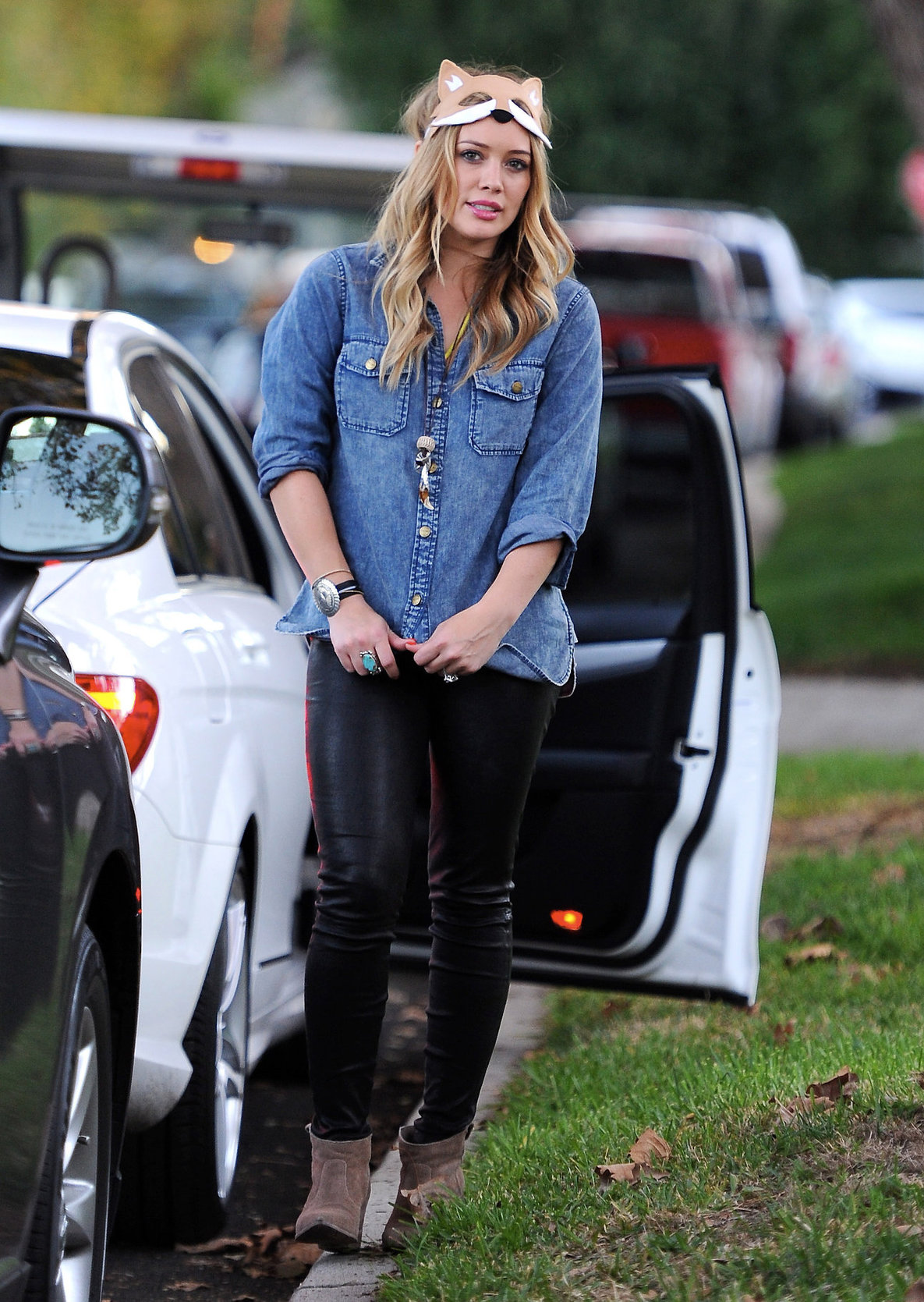 Hilary Duff - Toluca Lake in LA 10/31/13  