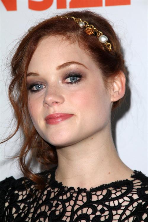 Jane Levy Fun Size premiere in LA 10/25/12 