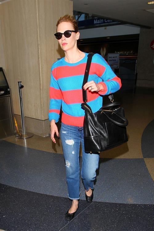 January Jones - Los Angeles International Airport (07.05.2013) 