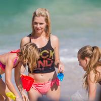 Jennie Garth bikini candids in Puerto Vallarta 3/26/13 