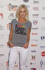 Jennie Garth - Stand Up To Cancer benefit in Los Angeles - September 7, 2012