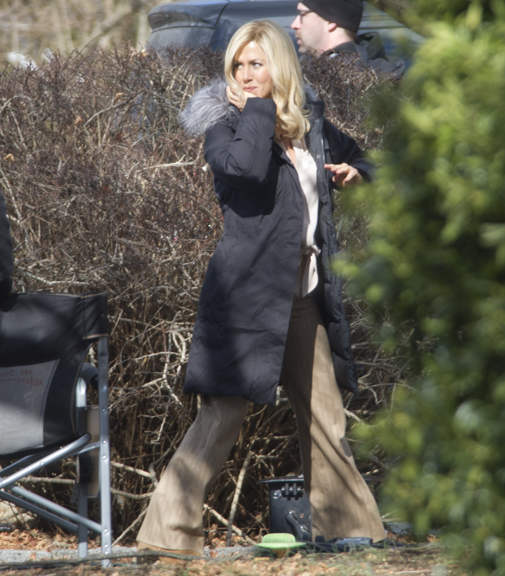 Jennifer Aniston - On the set of the Untitled Elmore Leonard Project in Connecticut (06.02.2013) 