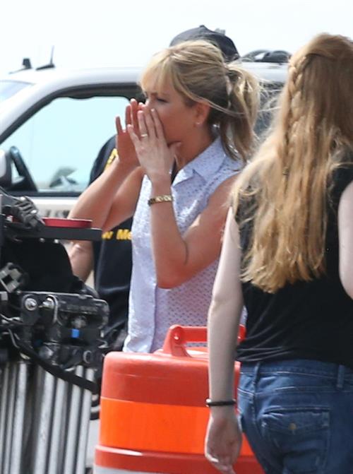 Jennifer Aniston set of 'We're the Miller' in NM 9/24/12 