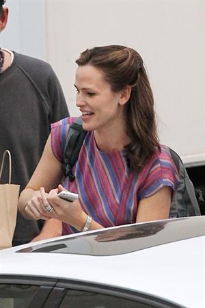 Jennifer Garner Filming 'Dallas Buyers Club' in New Orleans (November 15, 2012) 