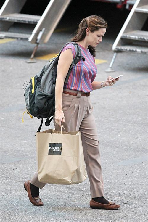 Jennifer Garner Filming 'Dallas Buyers Club' in New Orleans (November 15, 2012) 