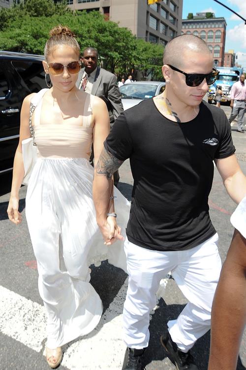 Jennifer Lopez Pictures Jennifer Lopez dinner at Bubbys in New York City on July 24, 2012