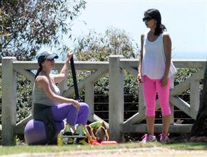 Jennifer Love Hewitt Jennifer Love Hewitt doing a yoga session in Santa Monica August 8, 2013  