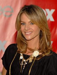 Jessalyn Gilsig at Premiere Of Fox's  Glee  (Sep 8, 2009)  