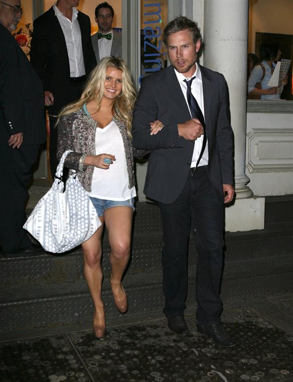 Jessica Simpson out with boyfriend in New York on May 21, 2011 