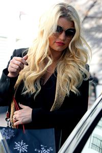 Jessica Simpson shopping at Saks Fifth Avenue in Beverly Hills, California - December 10, 2012 
