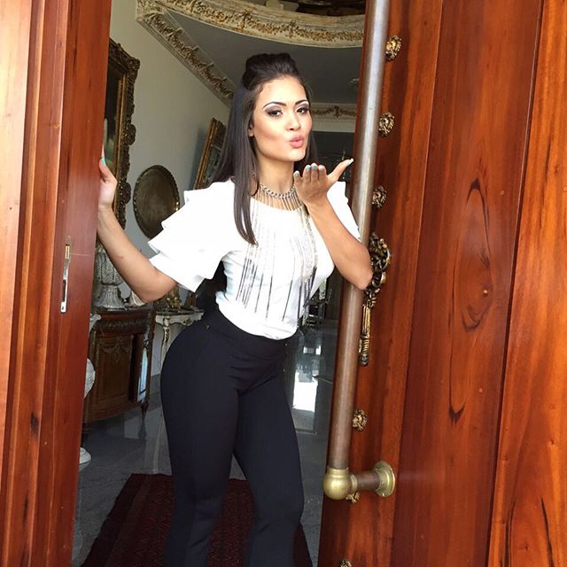 Michellen Cristina