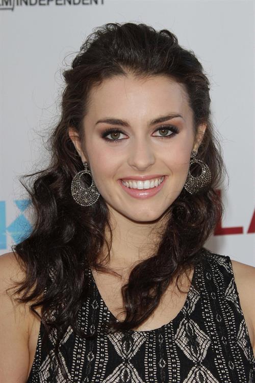 Kathryn McCormick Pictures in an Infinite Scroll 77 Pictures