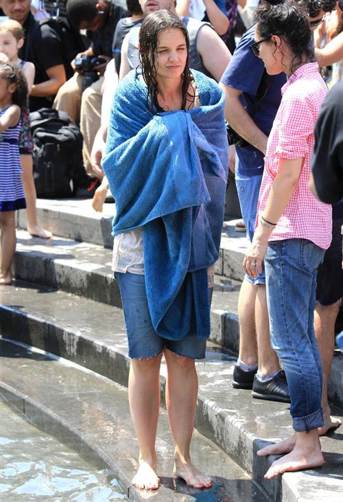 Katie Holmes Films  Mania Days  in Washington Square Park (May 21, 2013) 
