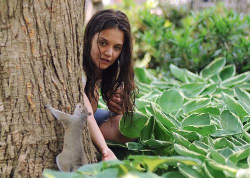 Katie Holmes Films  Mania Days  in Washington Square Park (May 21, 2013) 