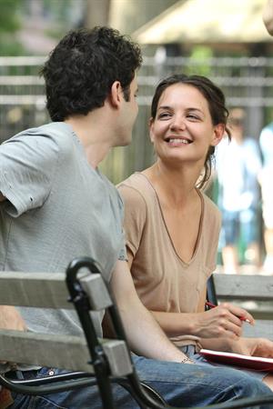 Katie Holmes Pictures Katie Holmes Films  Mania Days  in Washington Square Park (May 21, 2013)