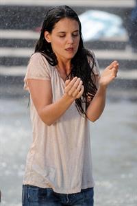 Katie Holmes Films  Mania Days  in Washington Square Park (May 21, 2013) 