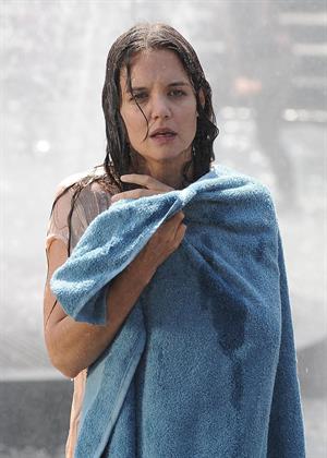 Katie Holmes Pictures Katie Holmes Films  Mania Days  in Washington Square Park (May 21, 2013)