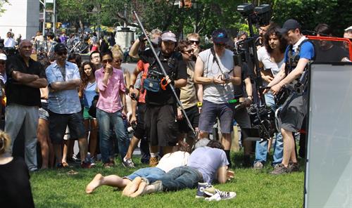 Katie Holmes Films  Mania Days  in Washington Square Park (May 21, 2013) 