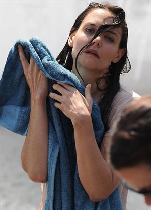 Katie Holmes Pictures Katie Holmes Films  Mania Days  in Washington Square Park (May 21, 2013)