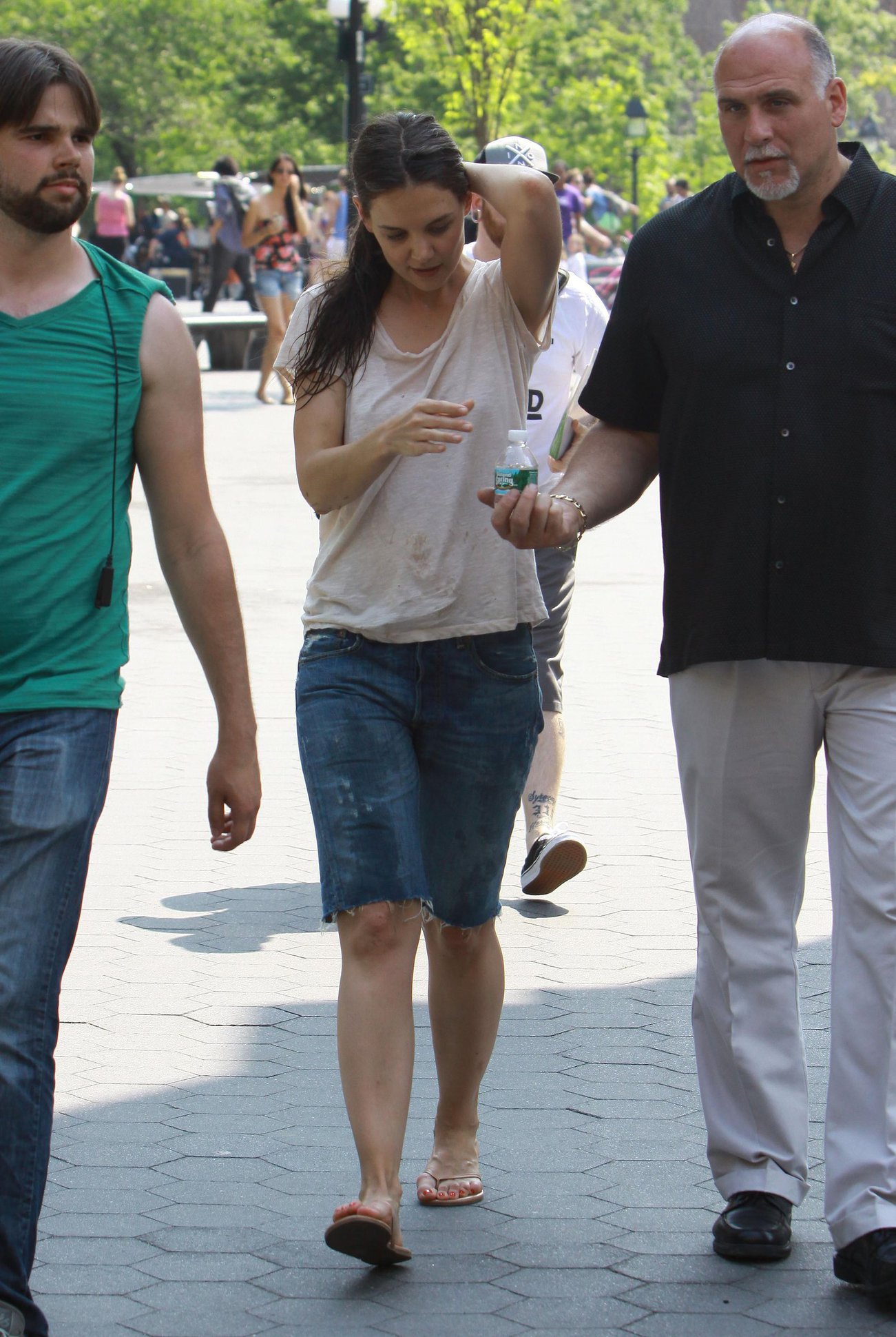 Katie Holmes Films  Mania Days  in Washington Square Park (May 21, 2013) 