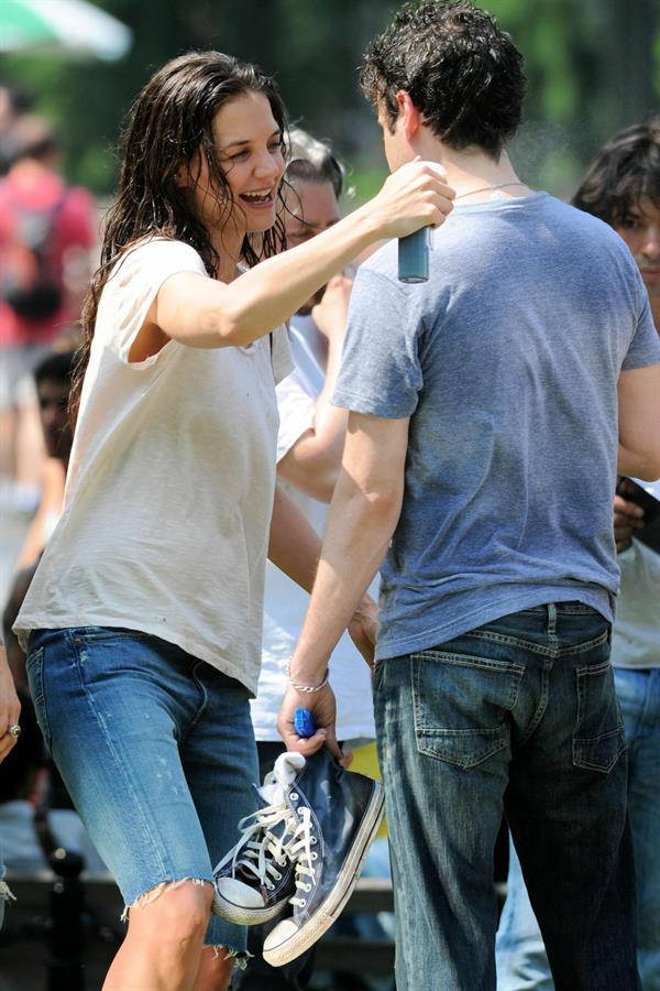 Katie Holmes Films  Mania Days  in Washington Square Park (May 21, 2013) 