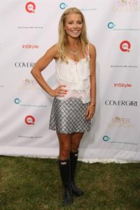 Kelly Ripa - OCRF's 15th annual Super Saturday -- Water Mill, Jul. 28, 2012