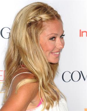 Kelly Ripa - OCRF's 15th annual Super Saturday -- Water Mill, Jul. 28, 2012