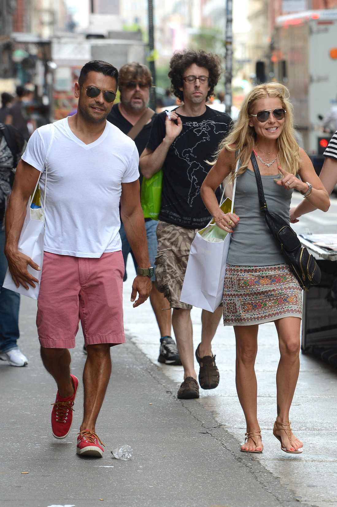 Kelly Ripa - Out in SoHo for some shopping - July 27, 2012