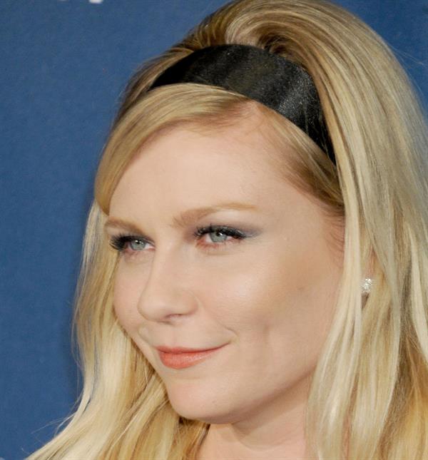 Kirsten Dunst 24th Annual GLAAD Media Awards - Los Angeles, Apr. 20, 2013 