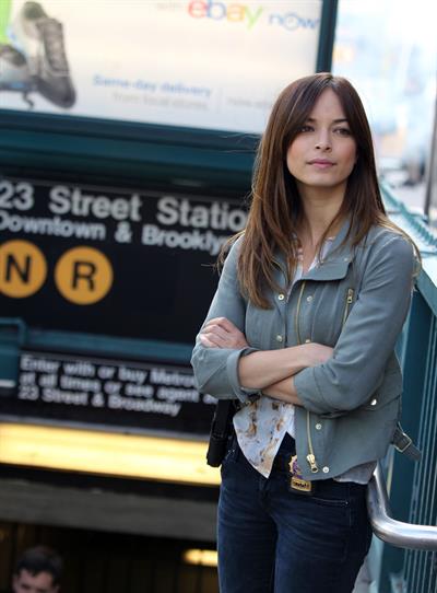 Kristin Kreuk Filming  Beauty & The Beast  in New York City - Sep. 16, 2013 