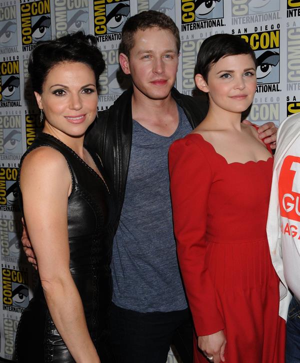 Lana Parrilla -  Once Upon a Time  press room at Comic-Con 2012 in San Diego (July 14, 2012)