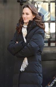Leighton Meester  Set of Gossip Girl in Central Park - September 24, 2012 