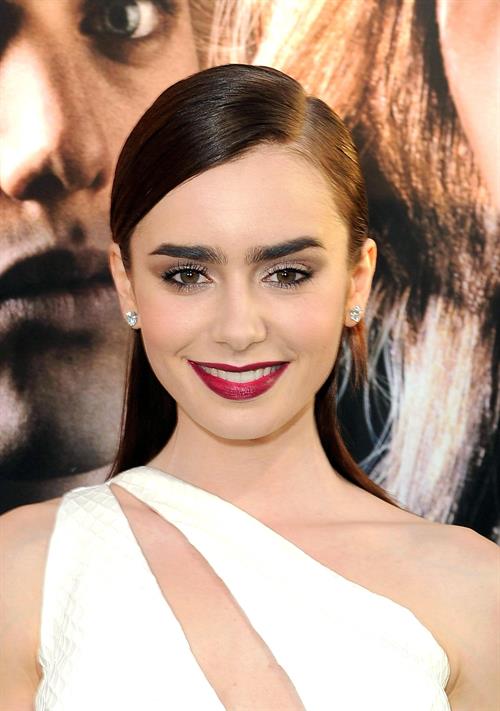 Lily Collins The Mortal Instruments City Of Bones Premiere LA 8/12/2013 