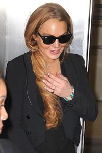 Lindsay Lohan - Los Angeles International Airport (10.04.2013) 
