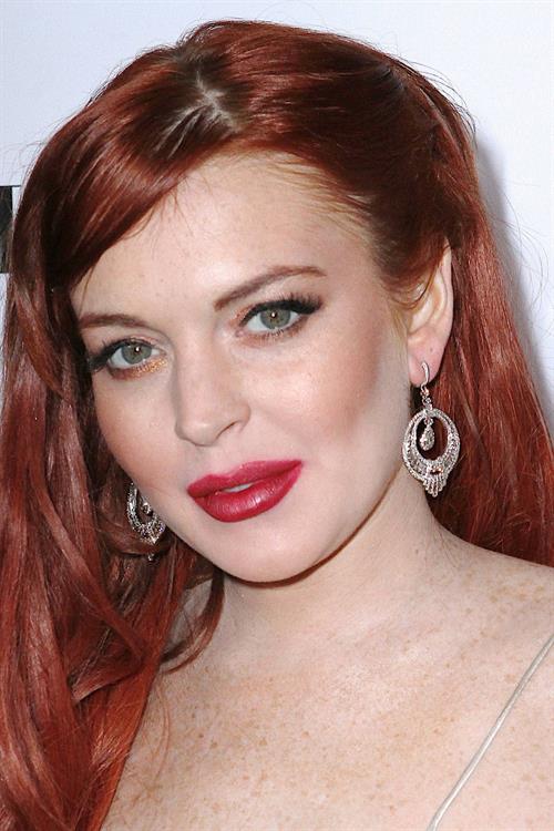Lindsay Lohan  Liz & Dick  Los Angeles Premiere (November 20, 2012) 