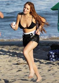 Lindsay Lohan - arriving to the beach in Malibu - August 12, 2012
