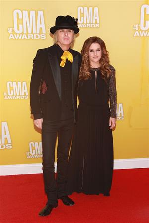 Lisa Marie Presley 46th Annual CMA Awards (November 1, 2012) 