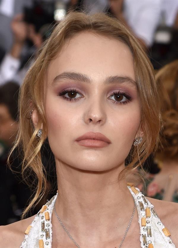 Lily-Rose Depp