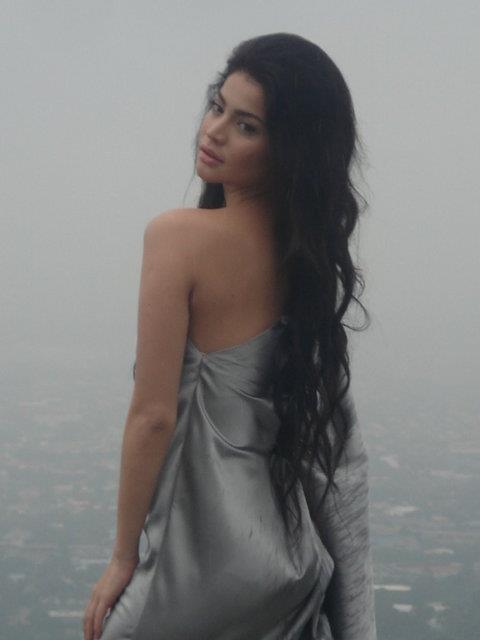 Anne Curtis