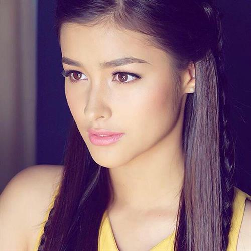 Liza Soberano