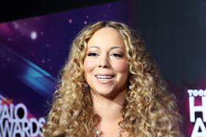 Mariah Carey Nickelodeon's TeenNick HALO Awards (November 17, 2012) 