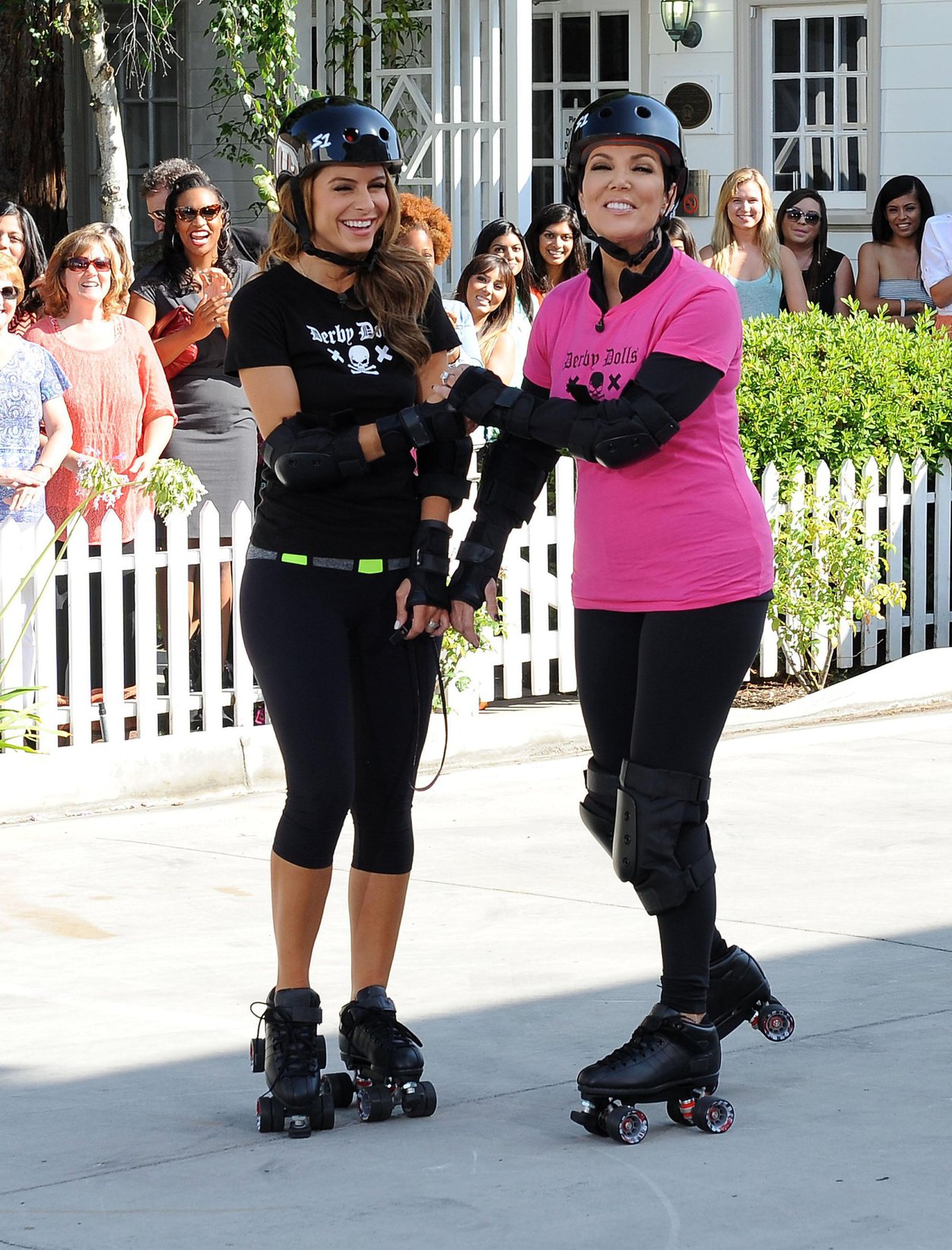 Maria Menounos co-hosting 'KRIS' TV Show in Culver City on August 1, 2013