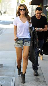Maria Menounos walking in Los Angeles 05.08.13 
