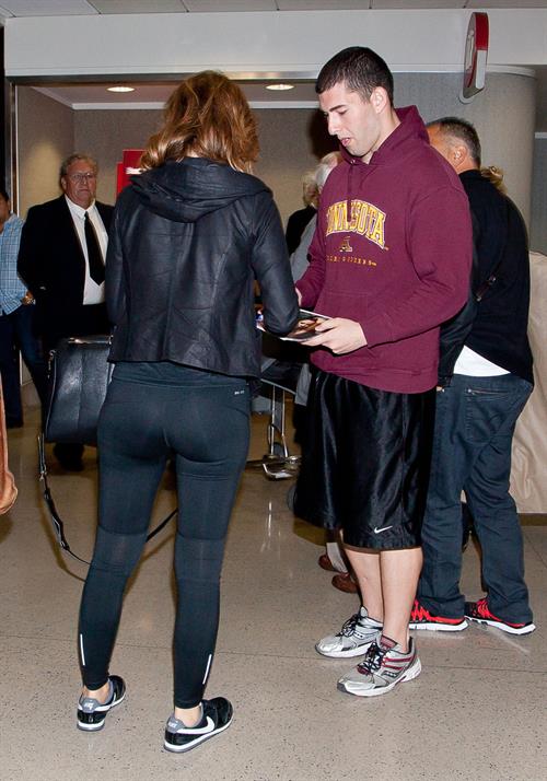 Maria Menounos – LAX airport arrival in LA 10/15/13  