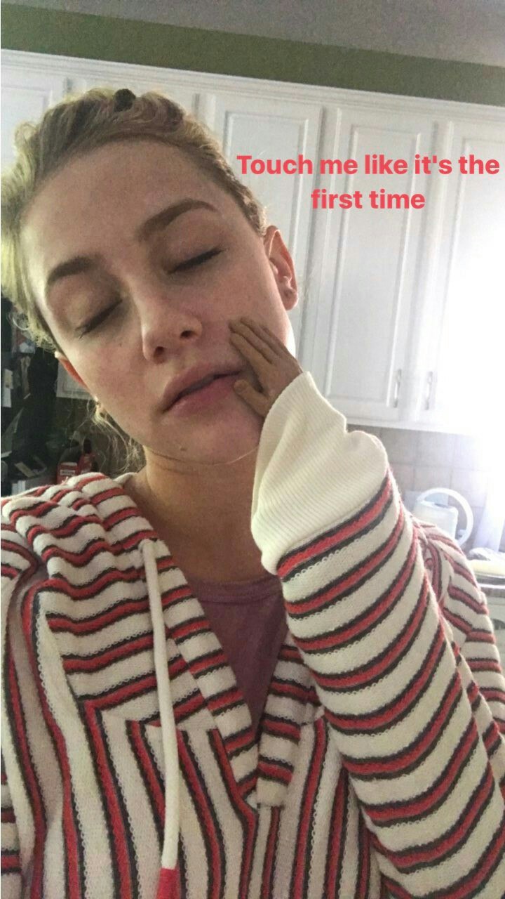 Lili Reinhart taking a selfie