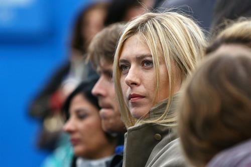 Maria Sharapova Watches her boyfriend on day one of the AEGON Championships at Queens Club in London - June 10, 2013 